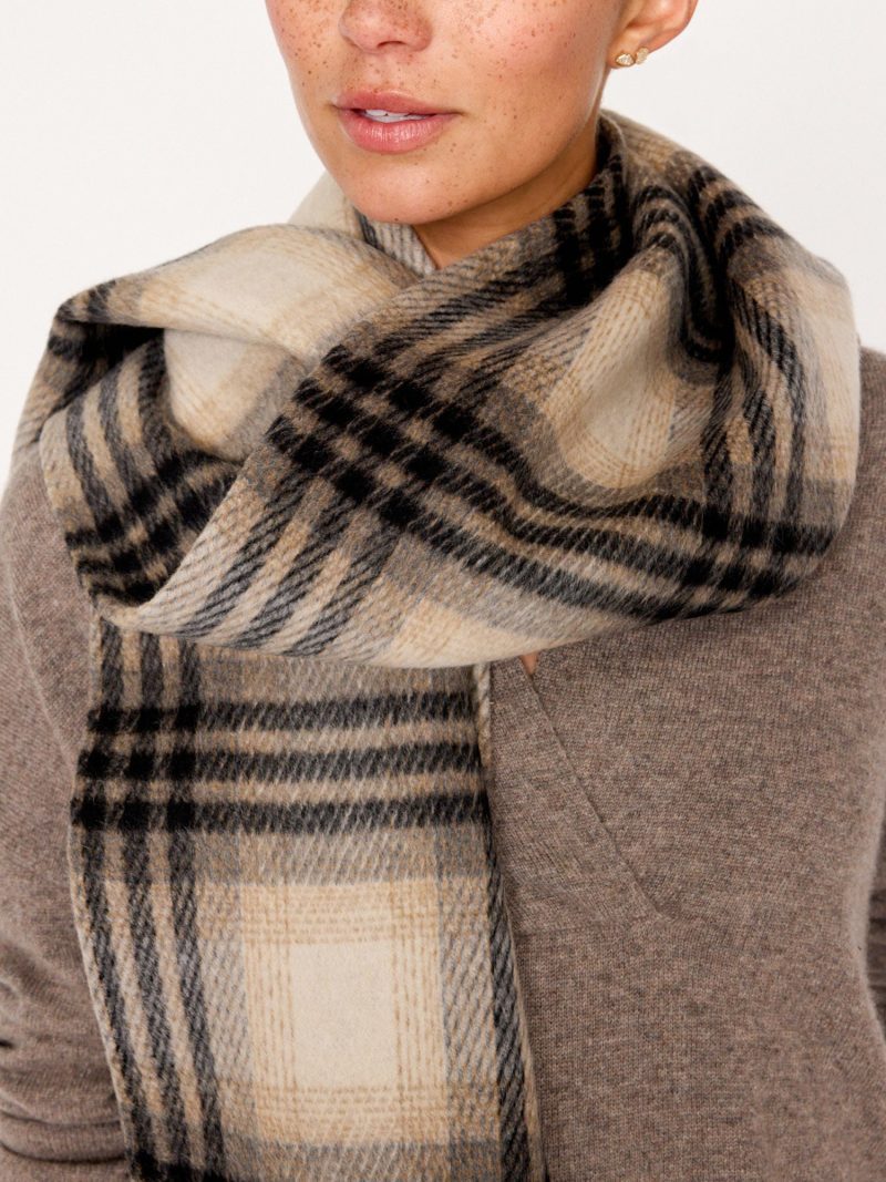 Finley Plaid Scarf DPW4383 Heritage Plaid 1868