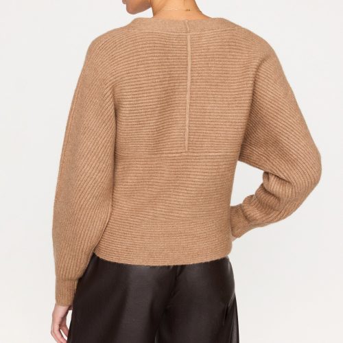 Hugheswrapfrontsweater YCA4083 camelmelange 4