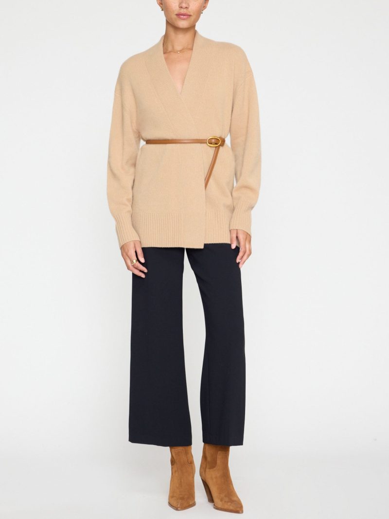 Sm 0026 2024 AmberCardigan LUX4404 PaleCamel 0838 1 ecom