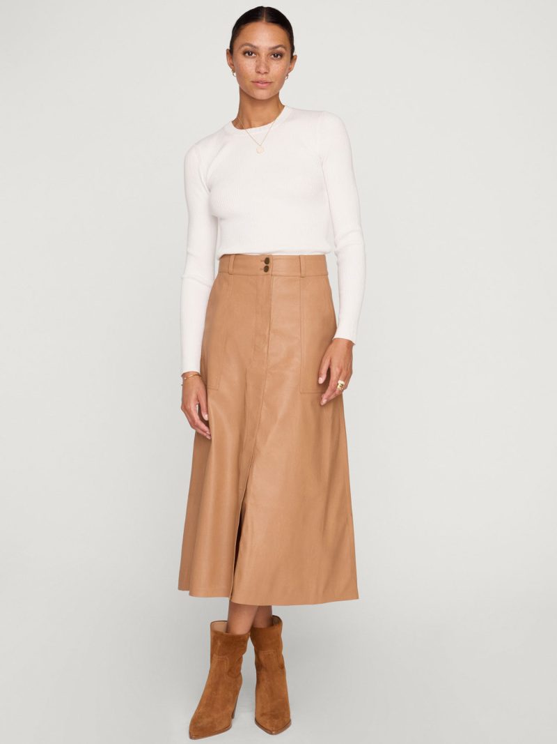 micaveganleatherskirt TPU4173 dunes 1 cropped